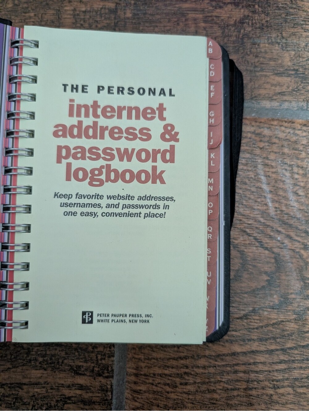 🦩 Personal Internet Address & Password Logbook Notebook New - Picture 4 of 5